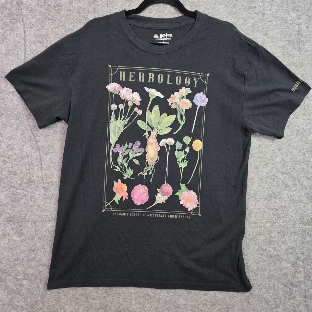 Harry Potter Herbology Graphic T-Shirt Hogwarts Botanical Black HPK083BUAFBP12 L